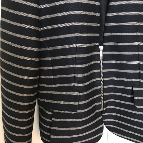 Zara Striped Blazer - Picture 3 of 12